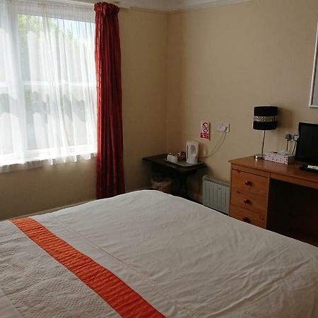 Hammonds Park Guest House تينبي المظهر الخارجي الصورة