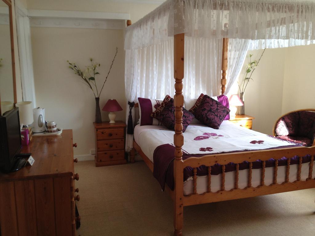 Hammonds Park Guest House تينبي الغرفة الصورة
